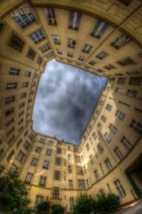 Ceny wynajmu mieszkań rosną. Jednak przede wszystkim w Warszawie, w Krakowie ceny wynajmu nieznacznie hamują.